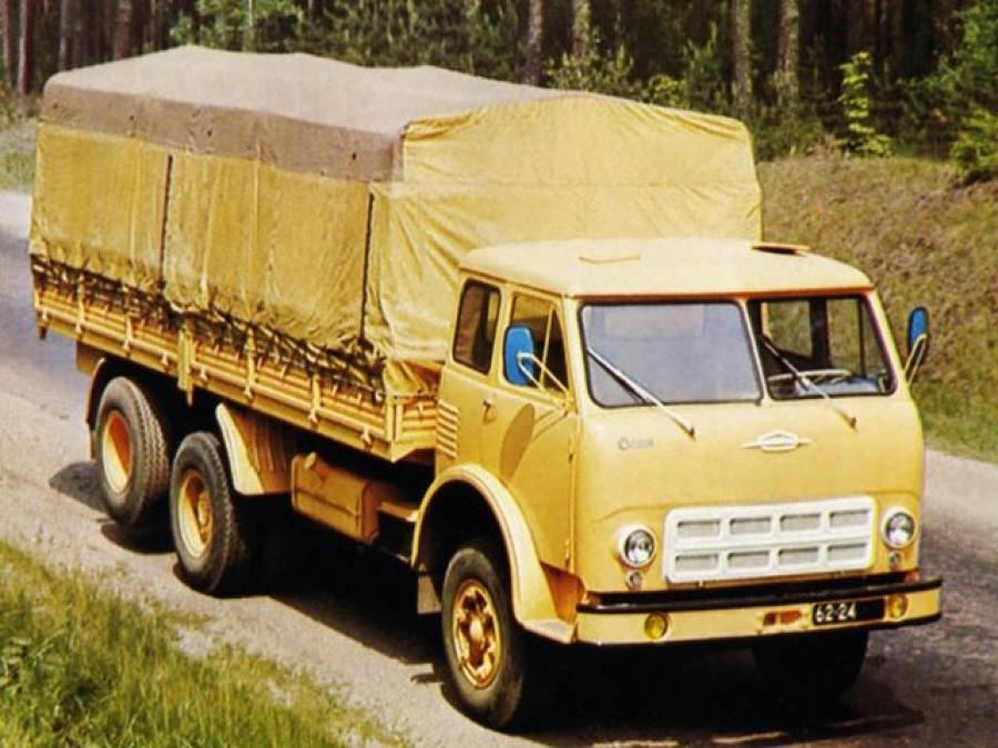 МАЗ-516А '1973